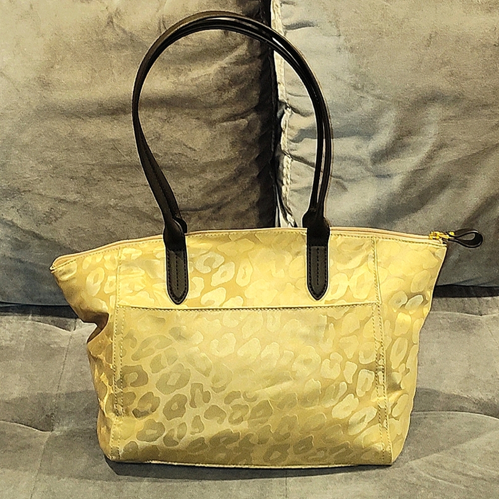 MICHAEL KORS KELSEY GOLD NYLON LEOPARD PRINT & BLACK LEATHER MEDIUM TOTE BAG - Picture 6 of 16